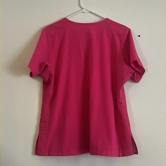 Bundle of 2 scrub tops and 1 scrub pants - Picture 11 of 16